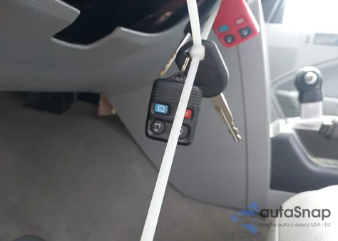 2006 Ford Mustang V6 z USA, uszkodzony, nr VIN 1ZVFT84N165262477